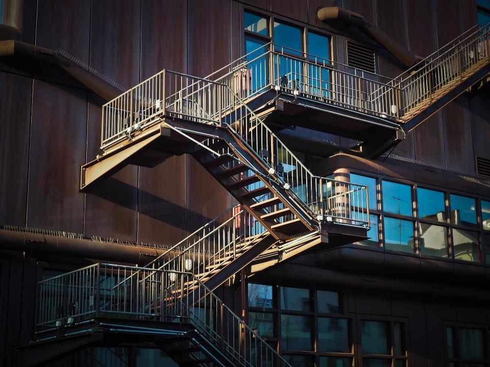 Today’s Top Designs for Steel Stairs